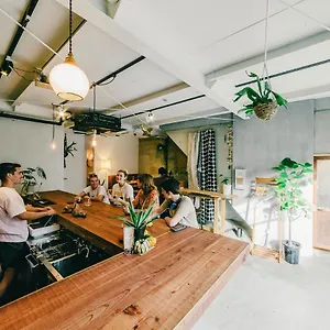Hippo And Cafe Bar 日本