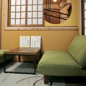 Maru House 日本